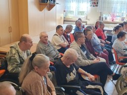 Występ młodzieżowej grupy teatralnej w Bytomskim Centrum Wsparcia, 18.04.2026